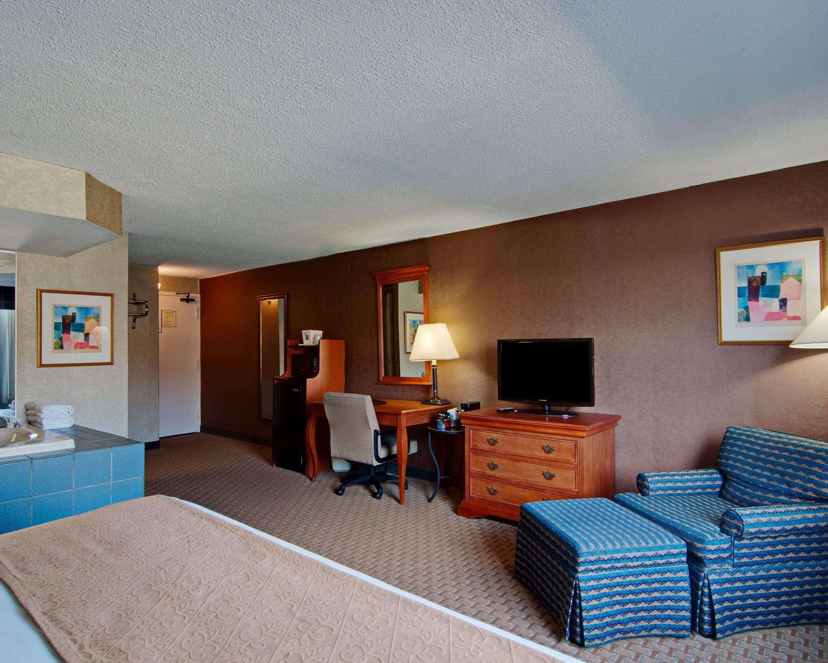 Quality Inn Beckley Eksteriør billede