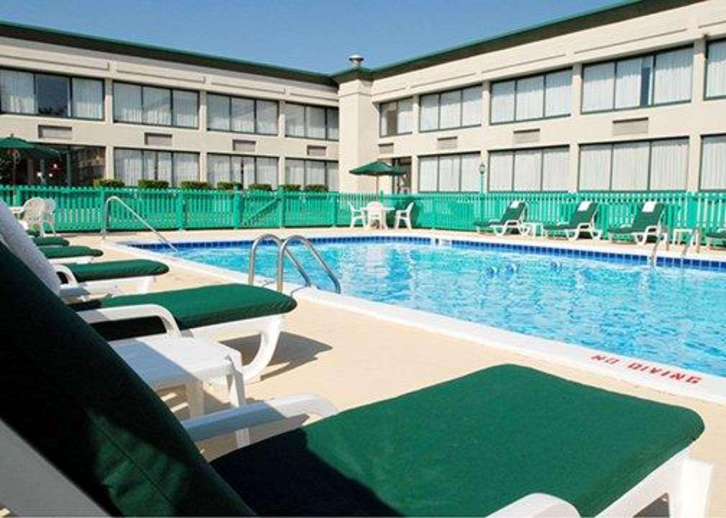Quality Inn Beckley Eksteriør billede