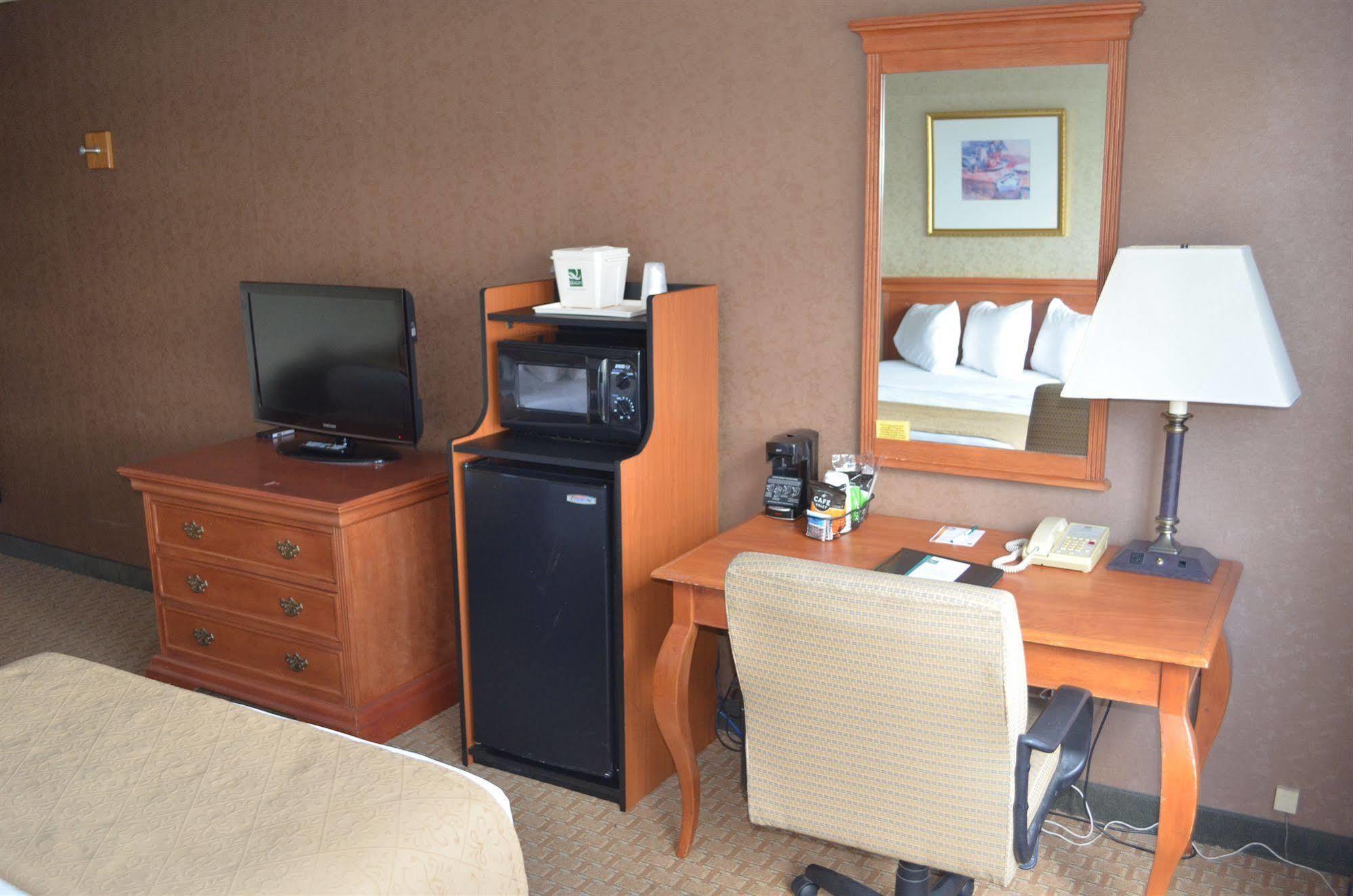 Quality Inn Beckley Eksteriør billede